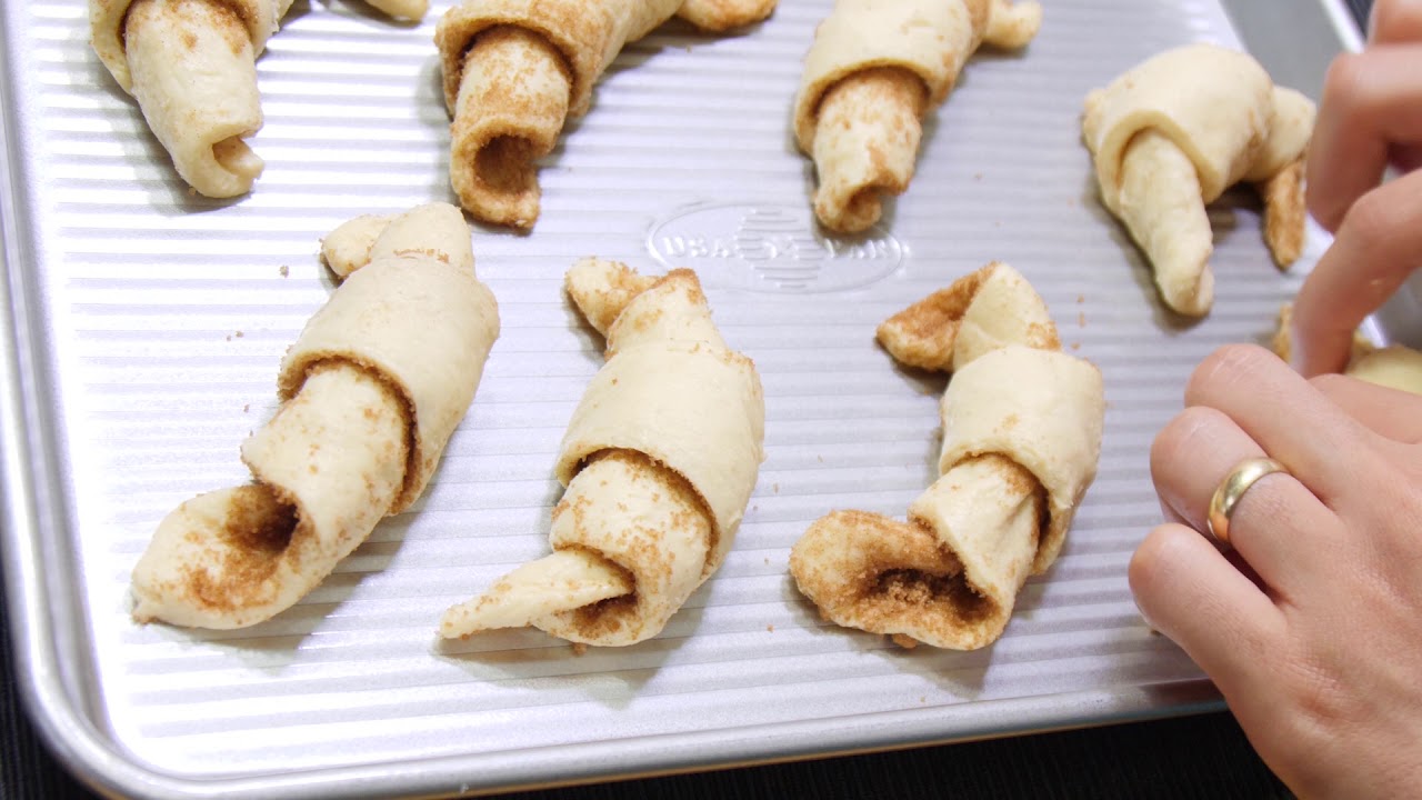 How to make cinnamon roll crescents with Pillsbury Crescent Rolls