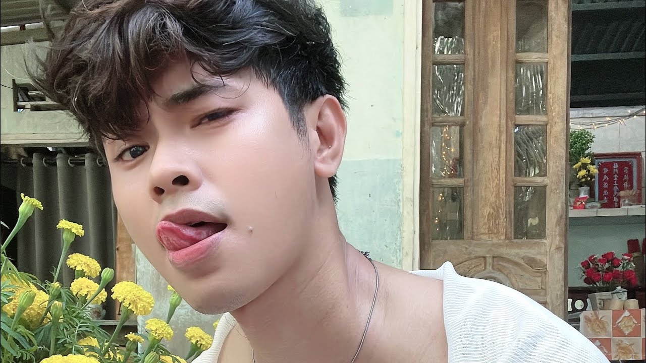 Give ducks, chickens and pigs for breakfast, forcing brooms to sell to make money