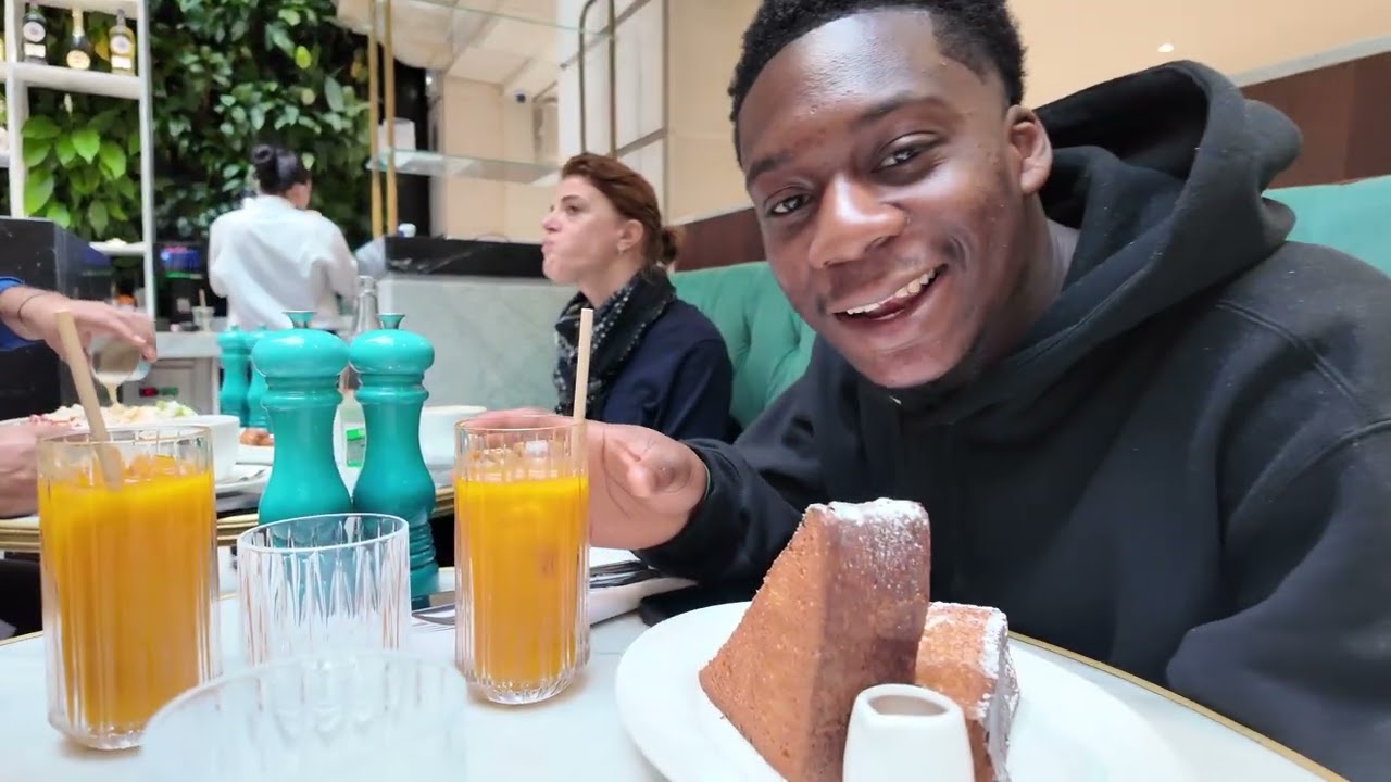 48 HOURS IN PARIS WITH 29!