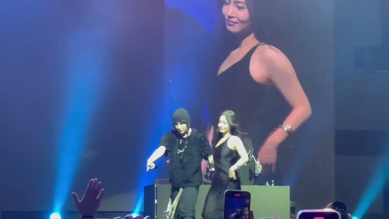 [ AOMG ] AOMG WORLD TOUR 2023 SG