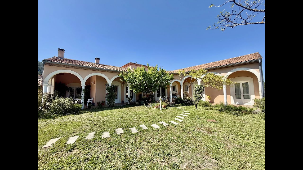 Architecturally Designed Modern Paradise ,Languedoc Roussillon, France -€500,000