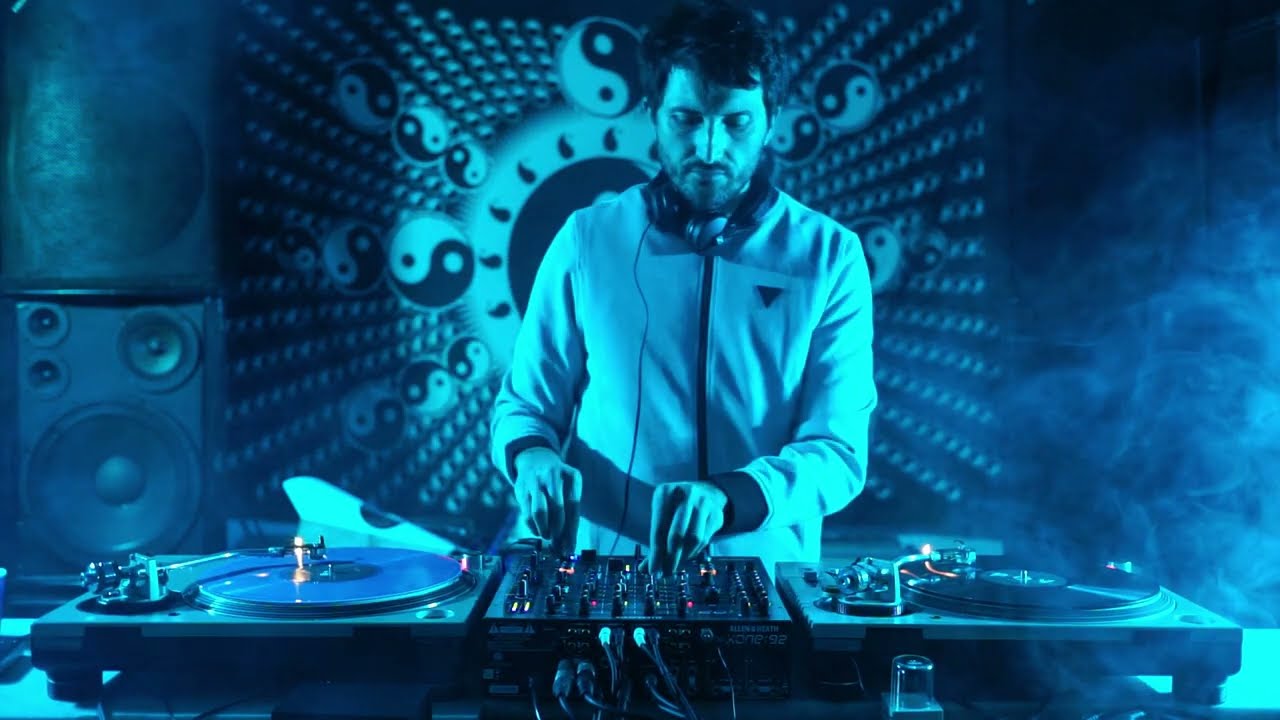 Transient Echo & Dj Darius - Techno in Romania vinyl mix (Cluj-Napoca)