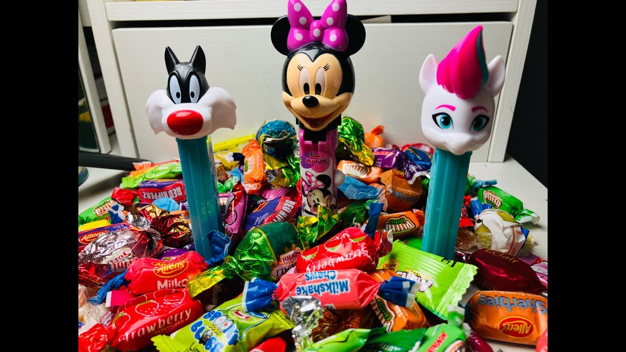 ASMR CANDIES AND CARTOON TOYS /SLS #satisfying #asmr #shorts