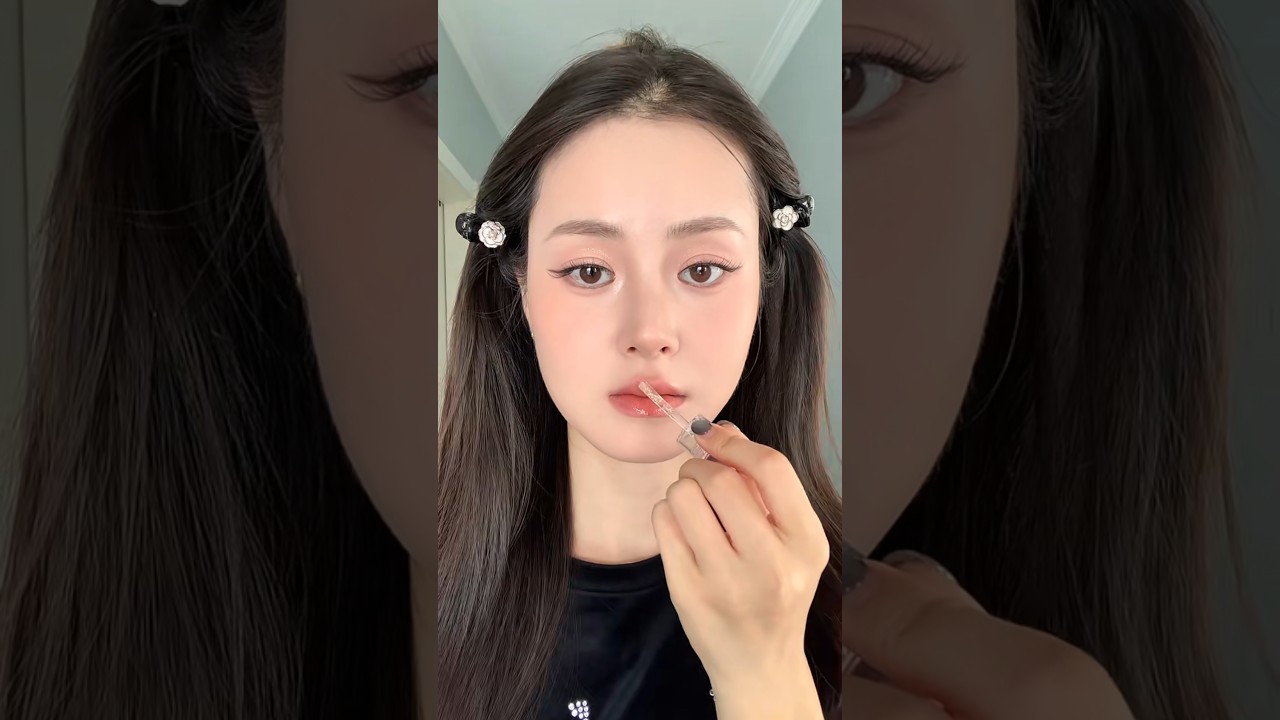 KOREAN FULL FACE  MAKEUP Tutorial 2025 | Achieve the Perfect Glass Skin Look