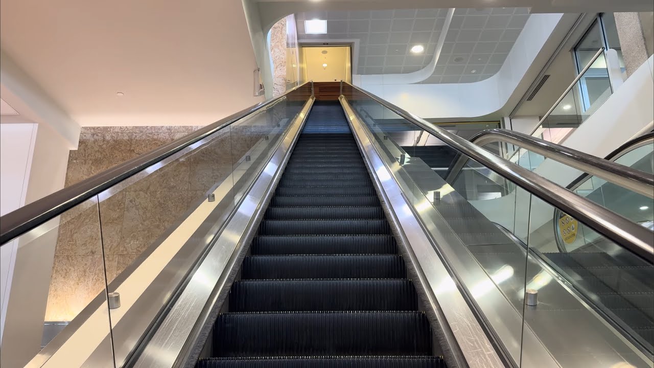 SLOW Westinghouse & Schindler 9300 & AE Escalators B5 at Orlando International Airport Orlando, FL