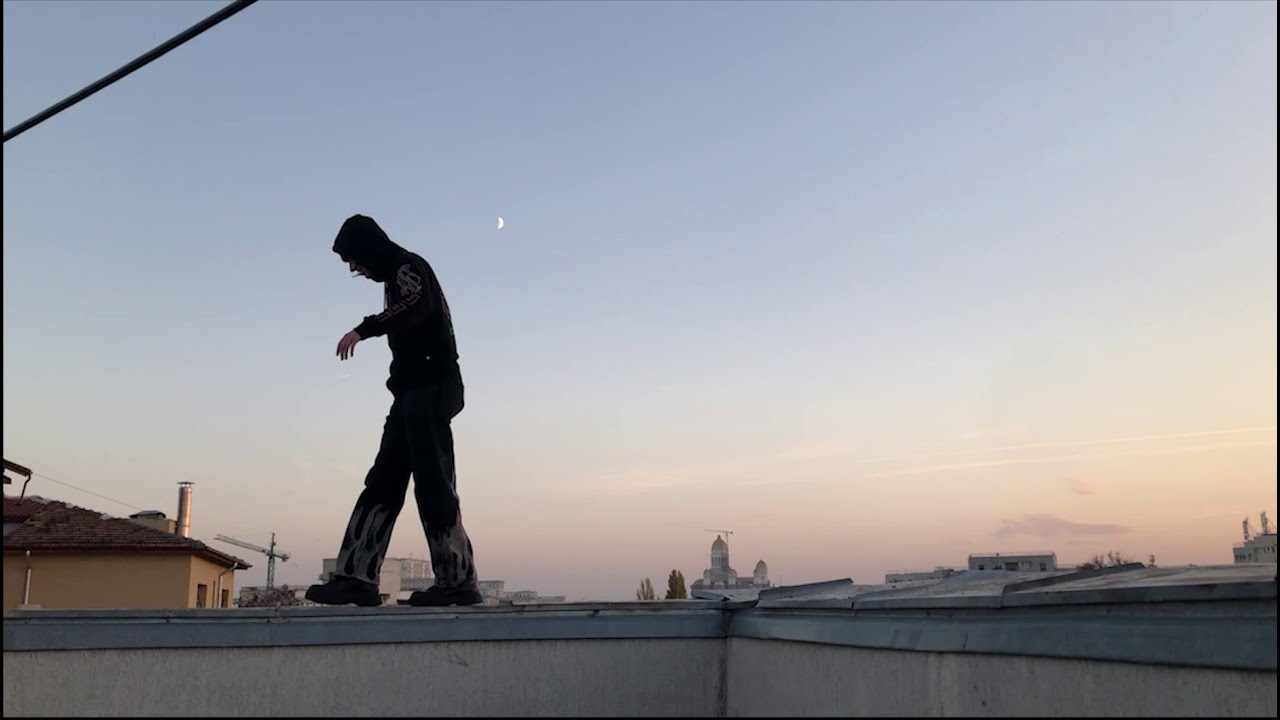 rares - Greseli diferite | Official Video