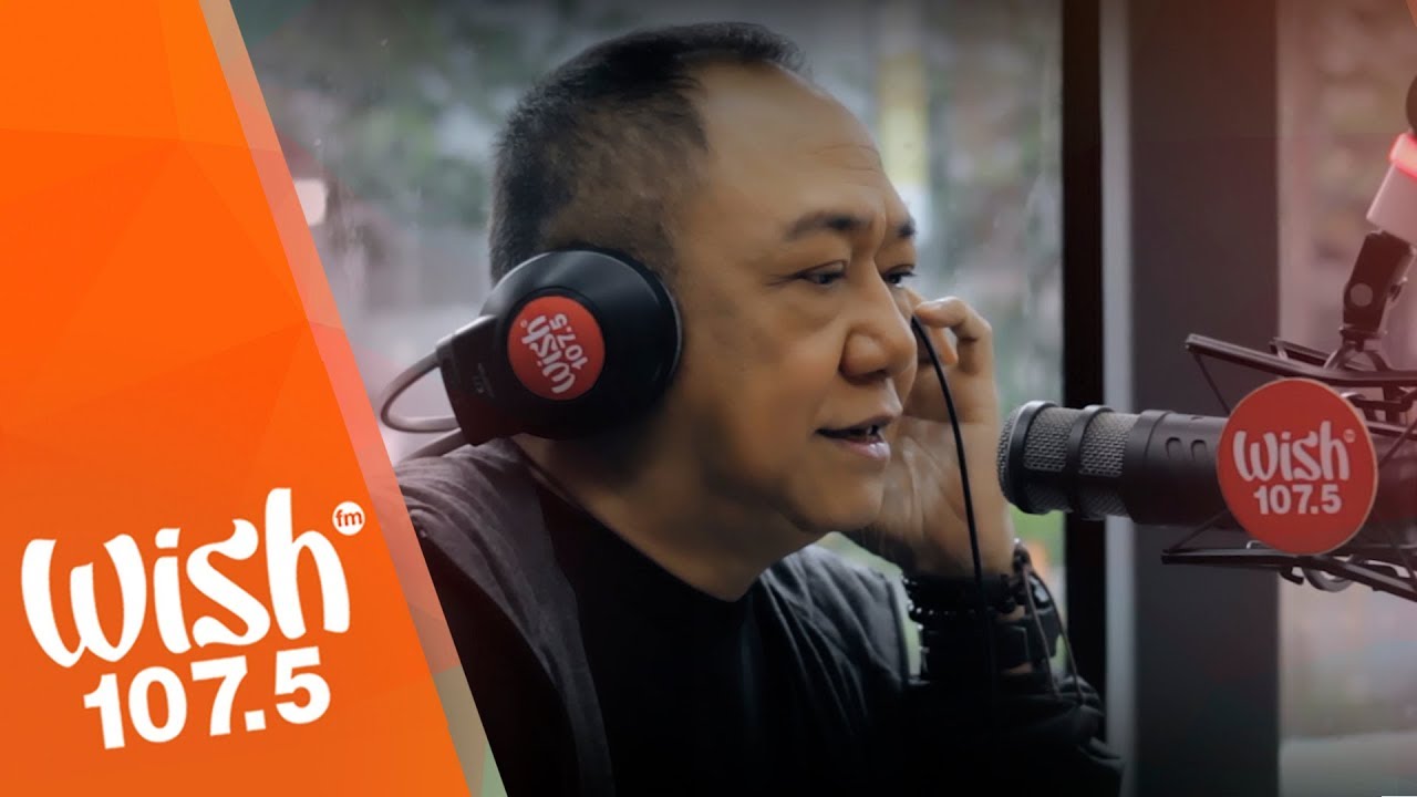 Basil Valdez performs 