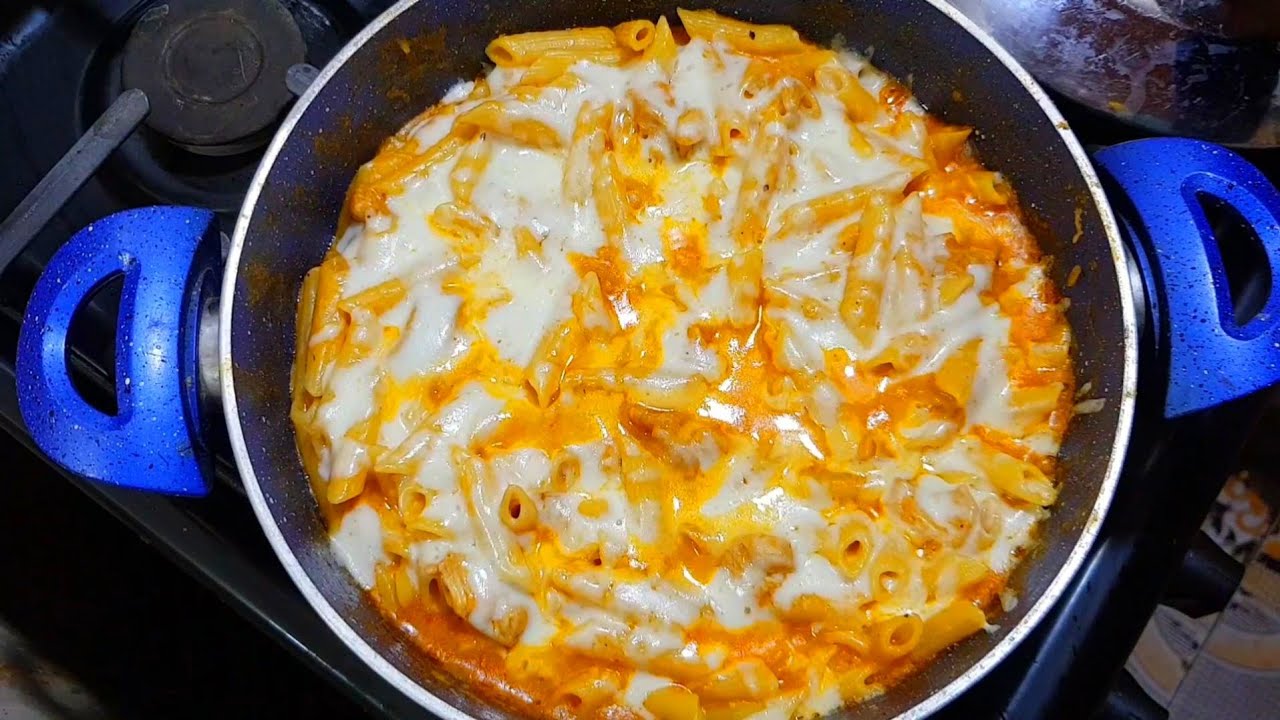 Baasto Chicken and Cheese