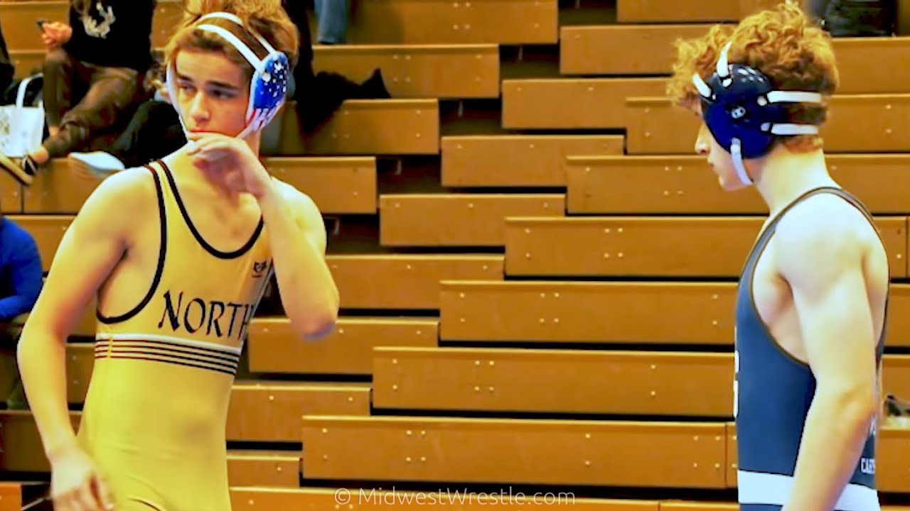 138 – Noah Pechotta {G} of Cary Grove IL vs. Owen Anderson {R} of Grayslake North IL