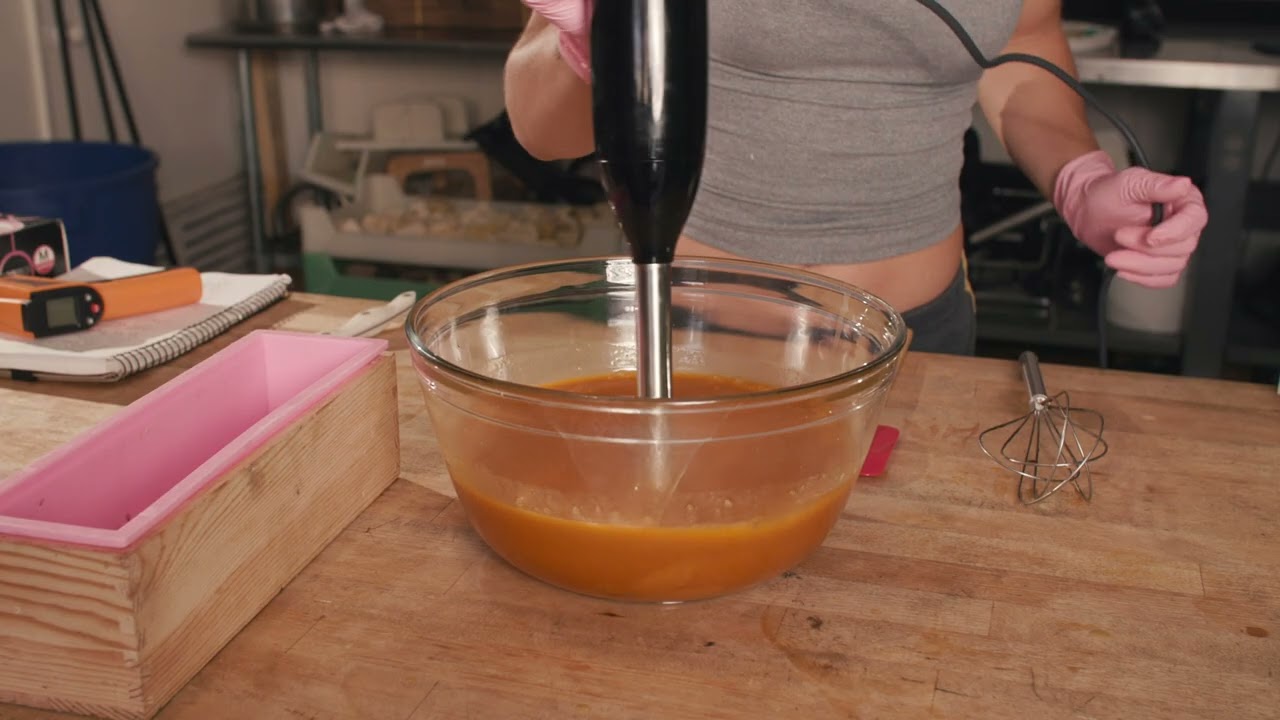 Avocado Turmeric Facial Bar