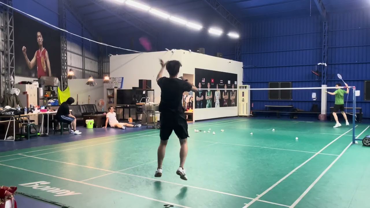小人物羽球俱樂部 2/24（二）週二團練+打球  