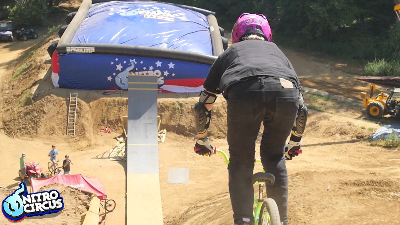 Pastranaland: Travis Has Lost His Mind