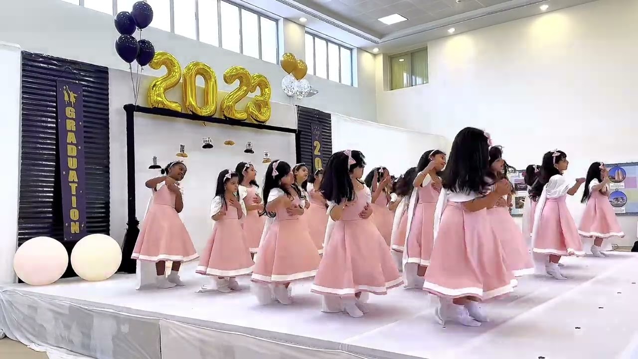 حفل تخرج طالبات تمهيدي وردي دفعة 2022-2023