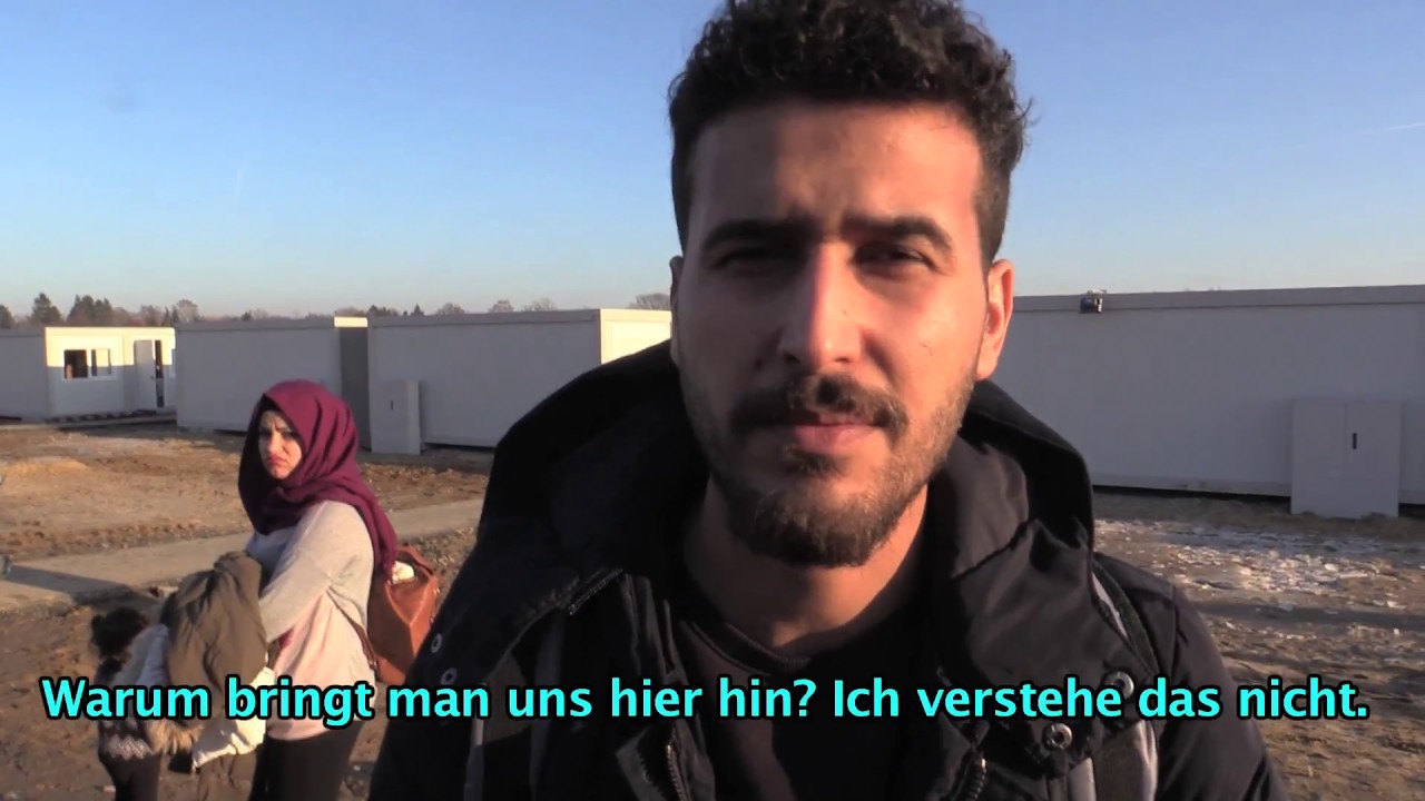 Der Umzug - Von der Turnhalle ins Containerdorf