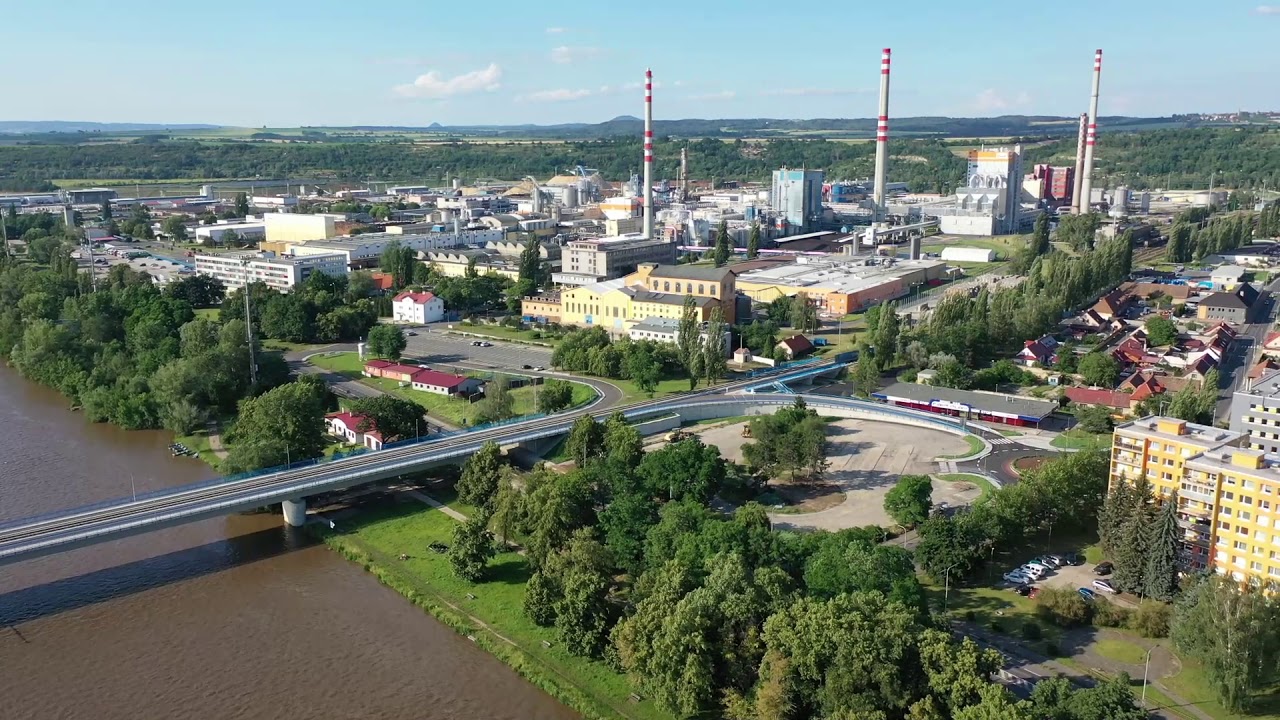 Nově zrekonstruovaný most přes Labe ve Štětí