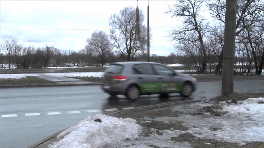 Braukšana pa joslām