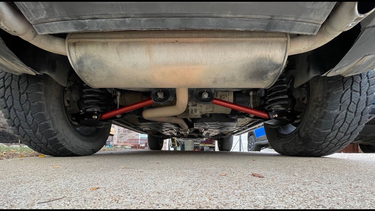 Stiletto Rear Lower Control Arm Installation Video