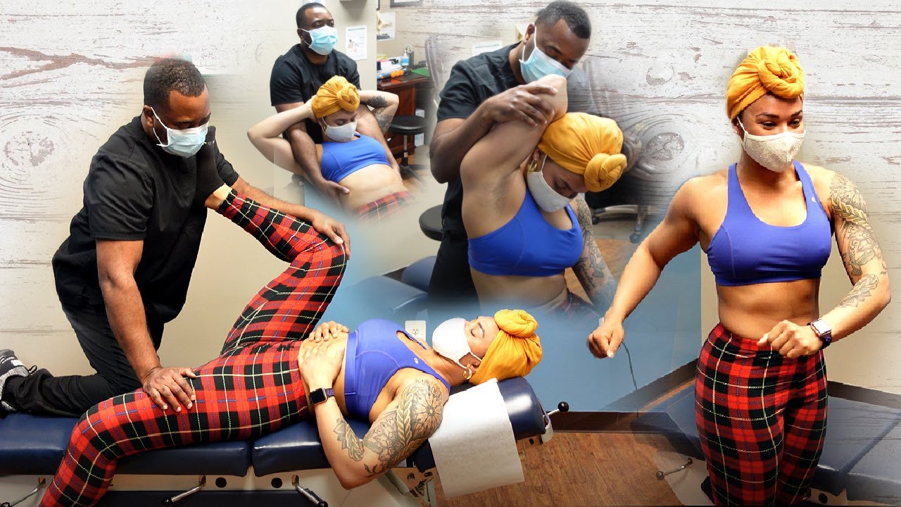SCOLIOSIS ~ Shoulder Aches - Professional Female Bodybuilder Gets Loud CRACKING Chiropractic Relief!