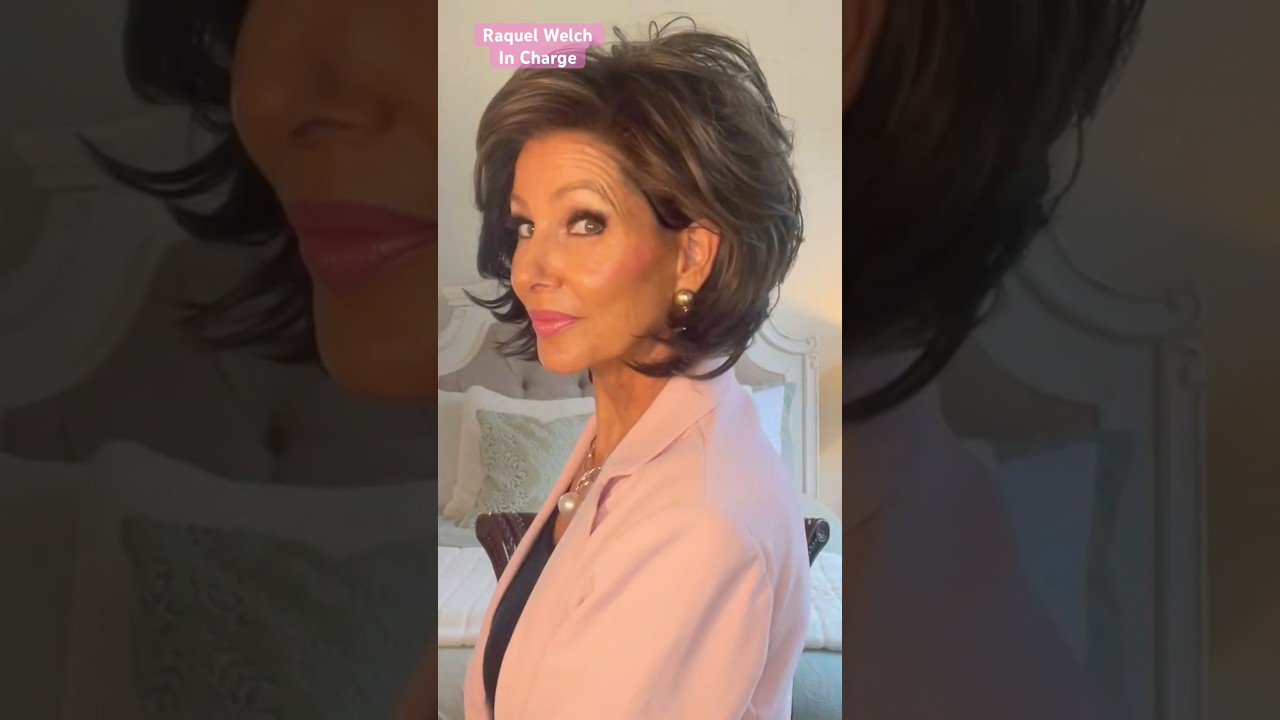 INVERTED BOB PERFECTED! Raquel Welch In Charge 💖 Shaded Iced Java