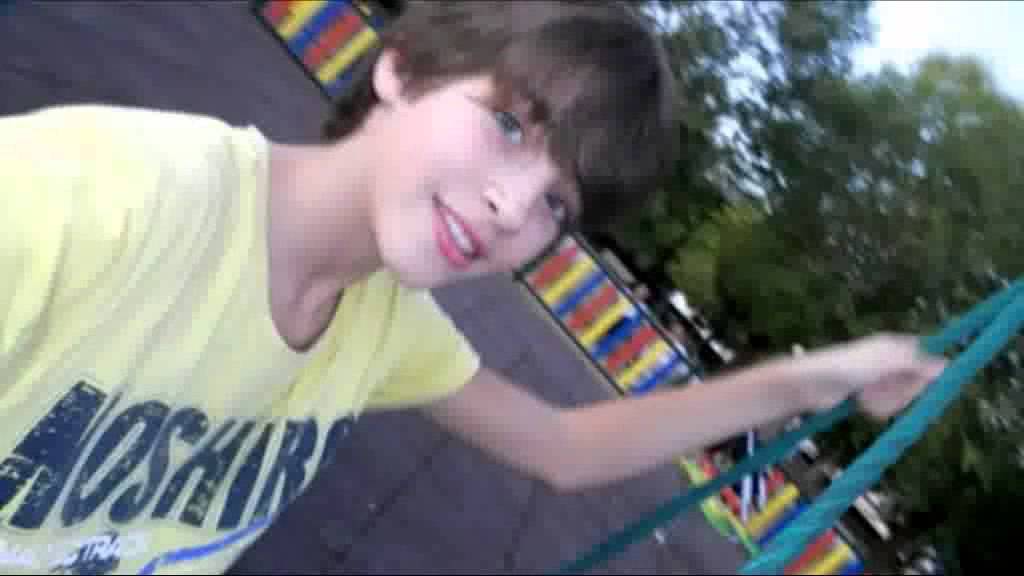Video dedicado a  Manu Rios y Aurora del Canalmoni21//forget you