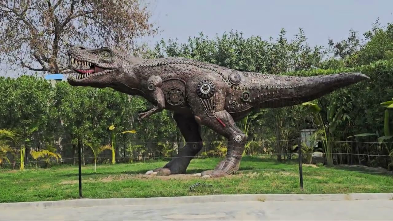 Dinasour world #khansahab9976 #jurassic #dinasour #lucknow #themepark #lucknow