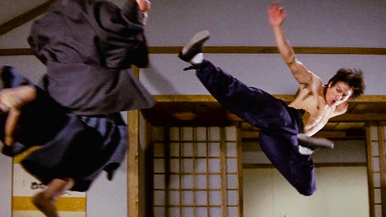 Bruce Lee destroys an entire Japanese Dojo (Full Scene) 🌀 4K