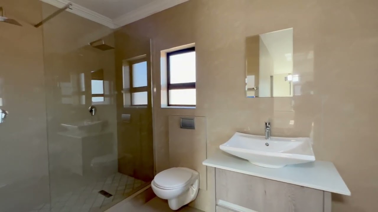2 Section Mansion for Sale in Zambezi Manor Lifestyle Estate