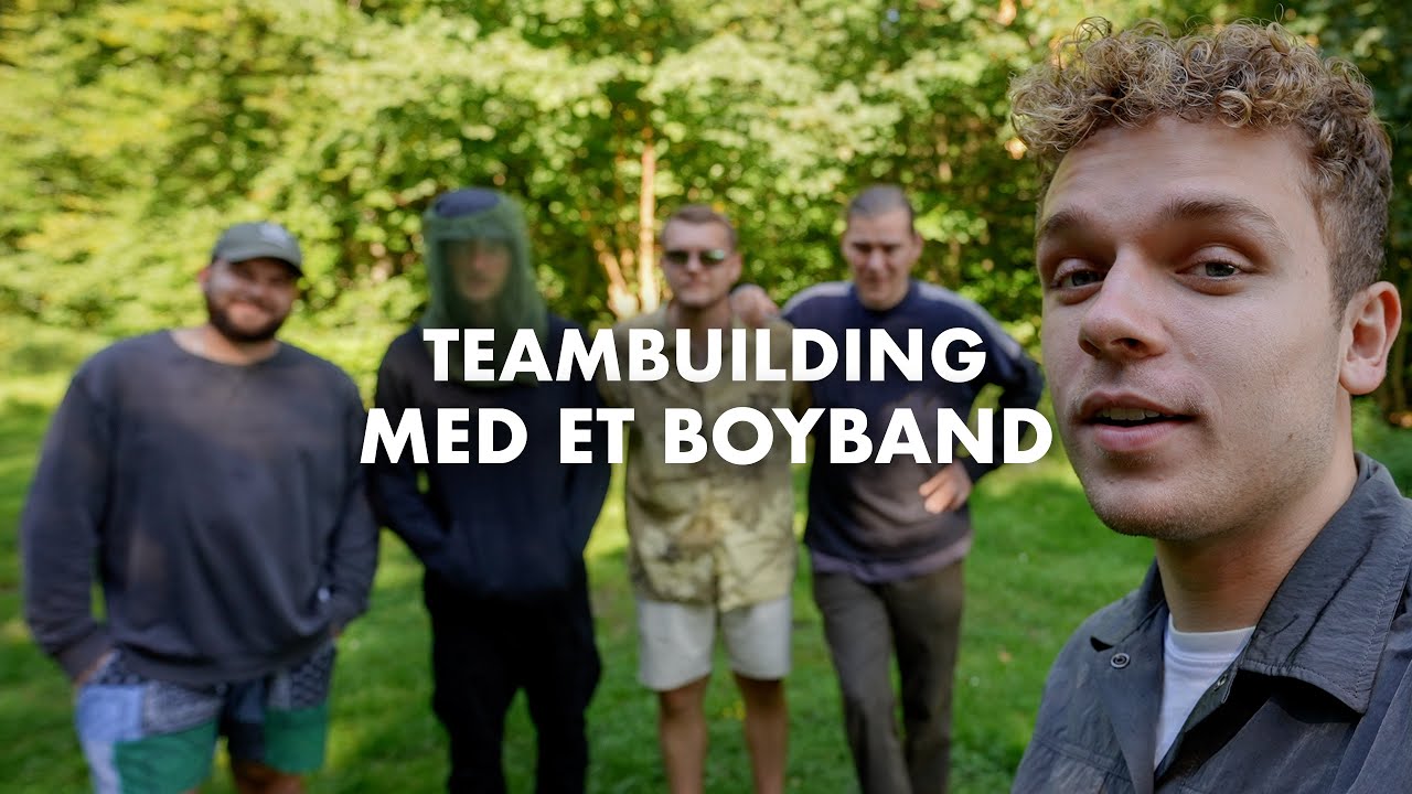 Sover i shelter med Page Four