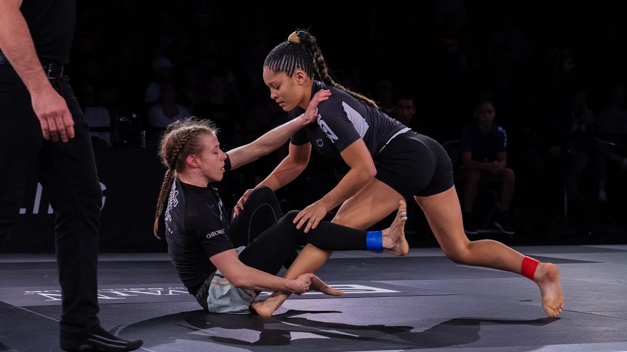 Mia Funegra vs Janice Russell | Tezos WNO 21: Pedro Marinho vs Rafael Lovato Jr.