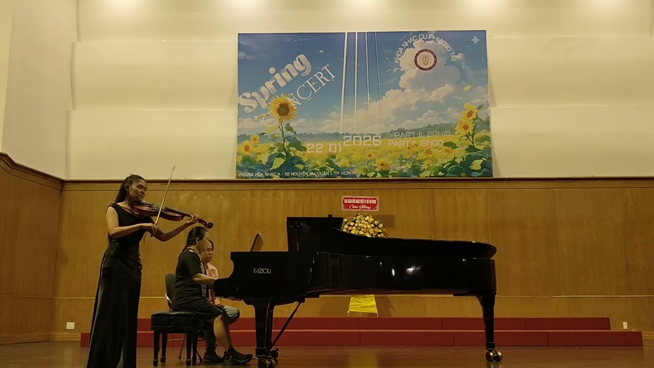 Bảo Hân-  J. Schubert Concerto Mov. 1