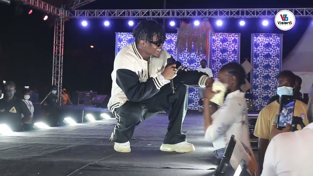 Santrinos Raphael Show time au Miato