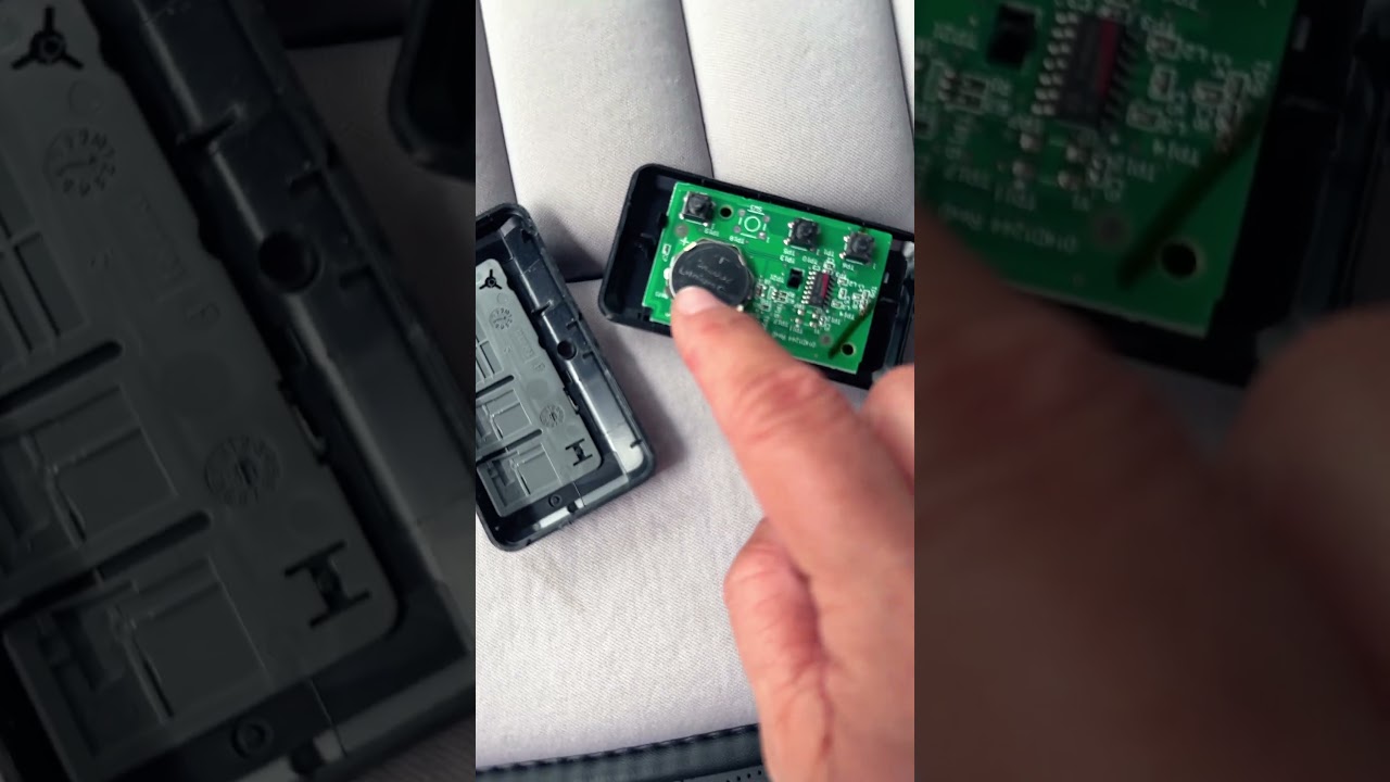 How to change garage opener battery (Chamberlain CR2025 or CR2032 or other types)