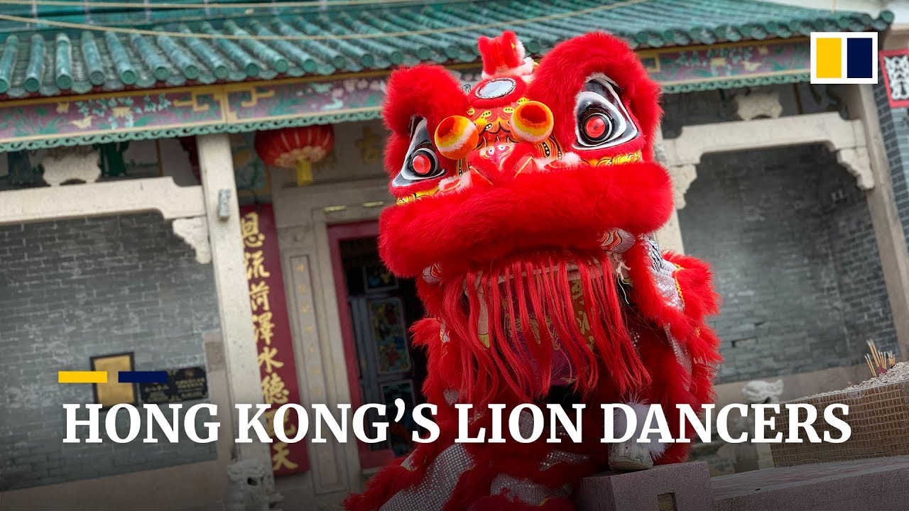 Lion dancing: good wishes for the Chinese New Year