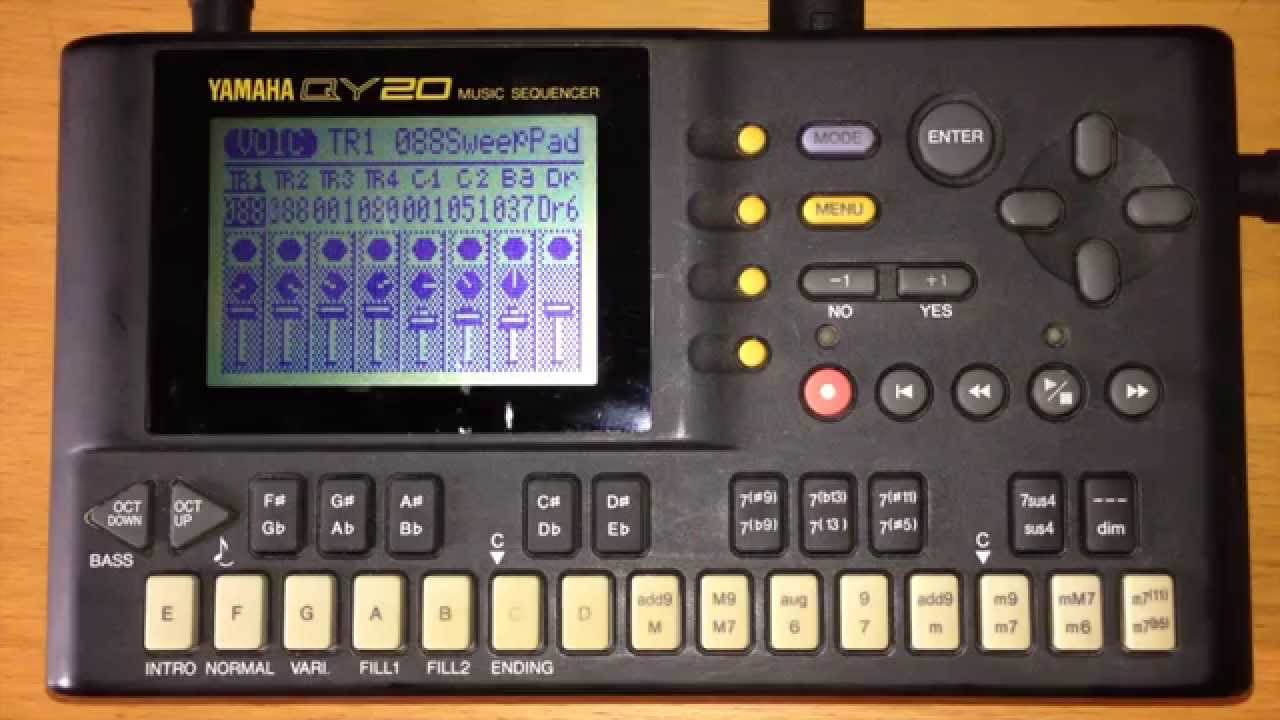 YAMAHA QY20 DEMO