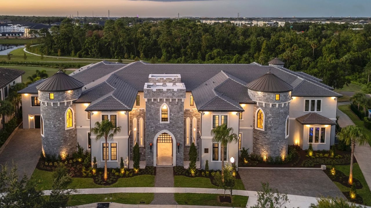 Reunion Castle