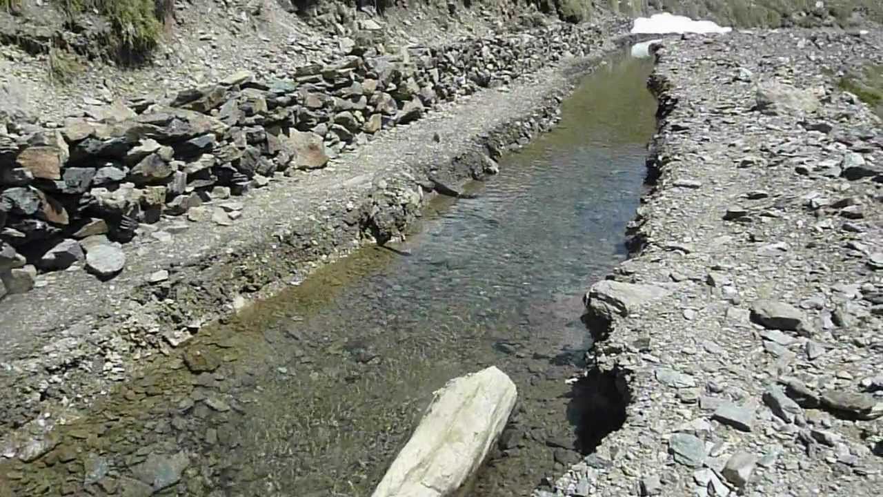 Las Acequias: Un elemento básico e imprescindible, en el paisaje de Lanjarón.