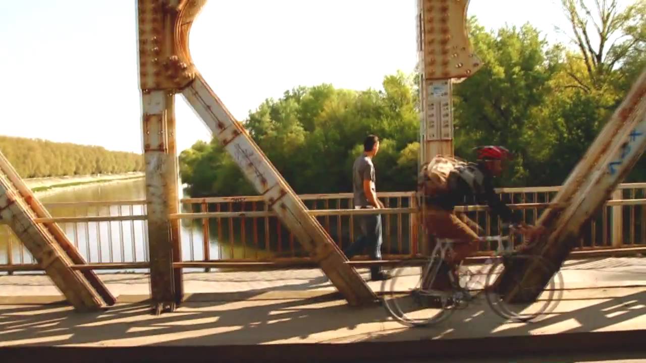 PEAT JR & GINA - ÉRZEM, HOGY ÉLEK [OFFICIAL MUSIC VIDEO] HD