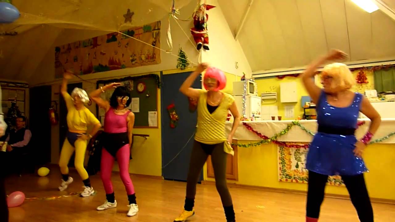 PARODIE VERONIQUE ET DAVINA  TOUTOUYOUTOU 20101231