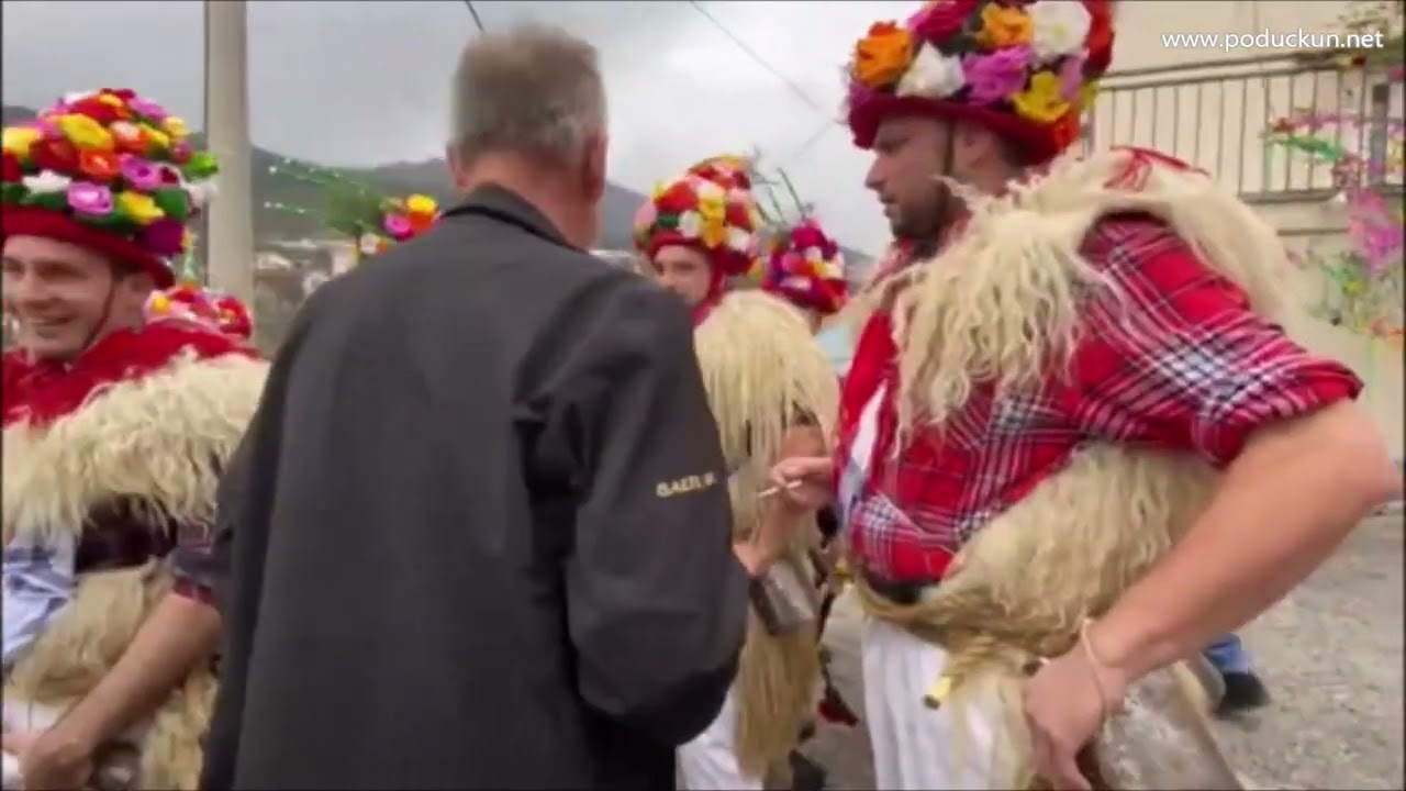 Pusni četrtak: Brežanski zvončari obahajaju Mihotići i Frančići