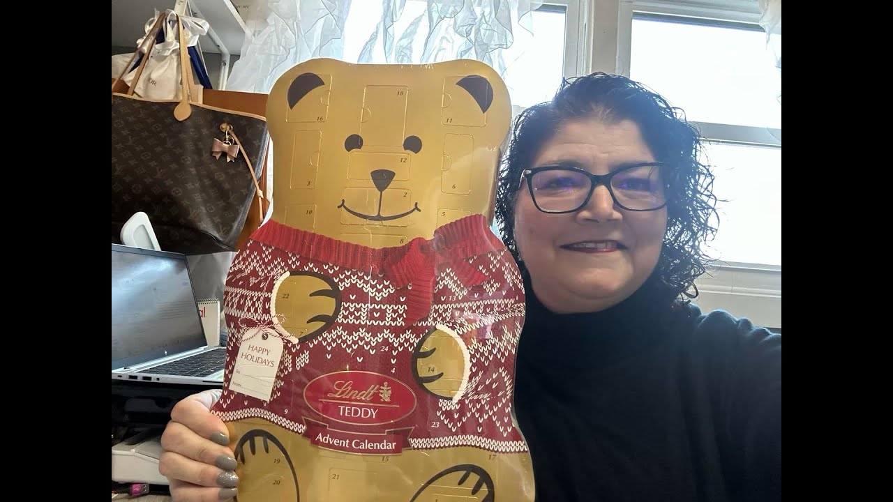Lindt Teddy Advent 2025 Day 3