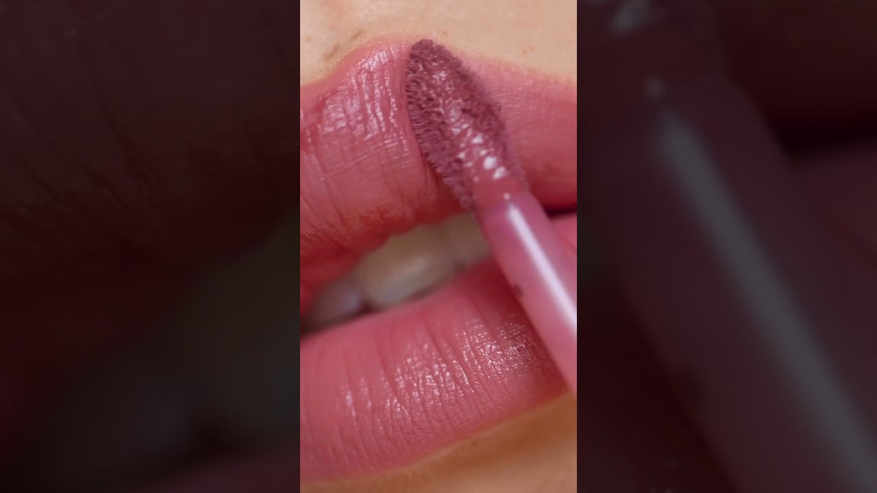 Hush. Let your lipstick do the talking 👄