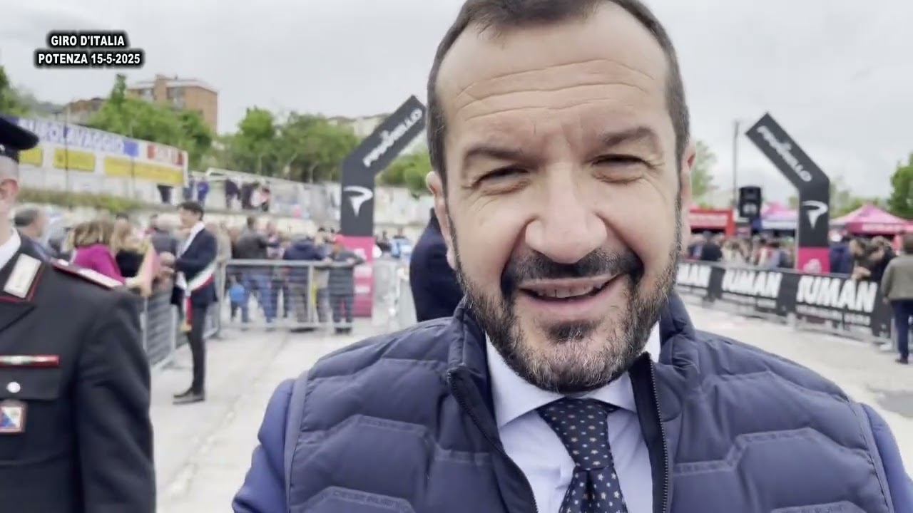 GIRO D'ITALIA PARTENZA POTENZA 15 5 2025