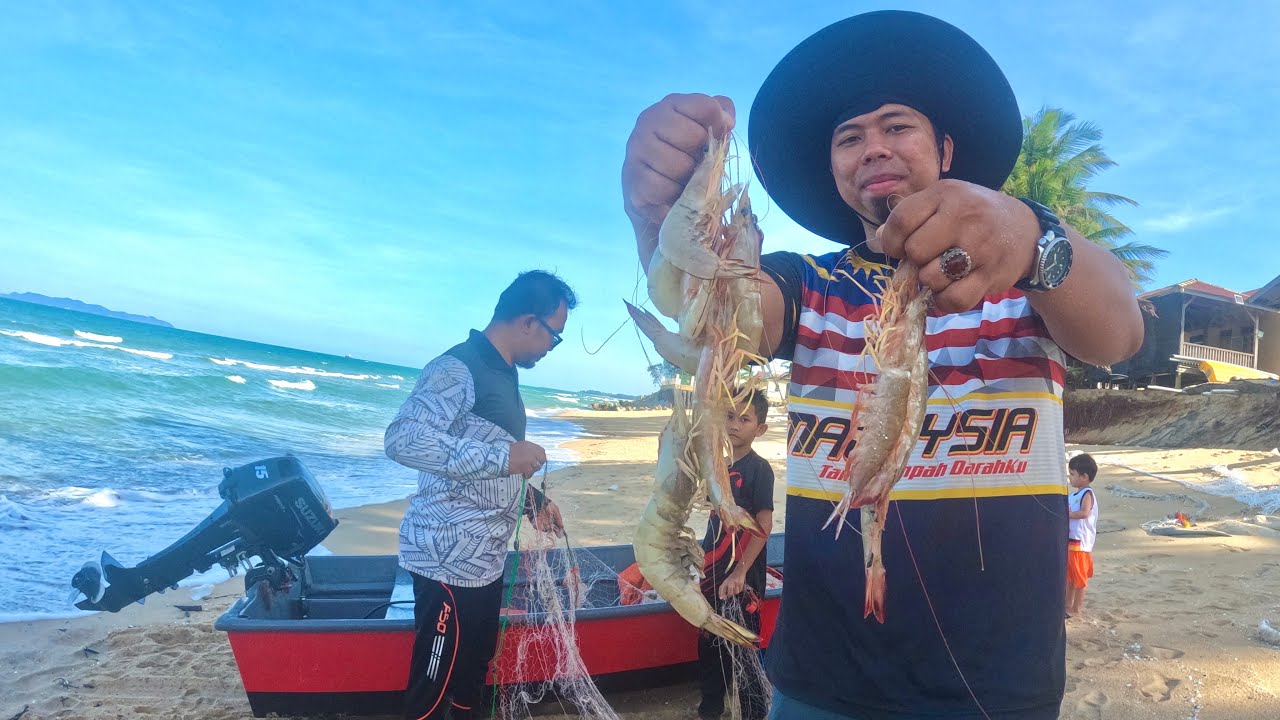 🇲🇾Nak Makan Udang Hanya Tahan Pukat Di Pantai Belakang Rumah Sahaja!