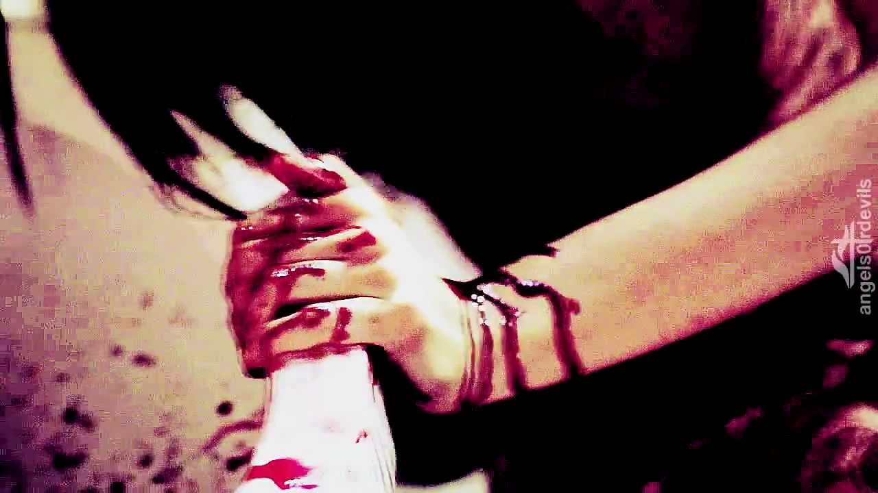 Am I Dead? [Elena Gilbert]