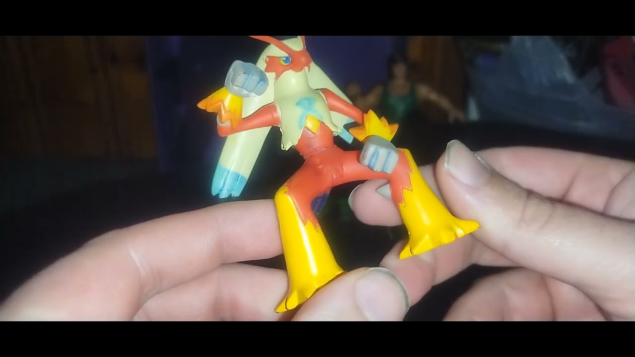 Eddie hills entire toy haul as of December 15th from Ollie's and random action figures loose