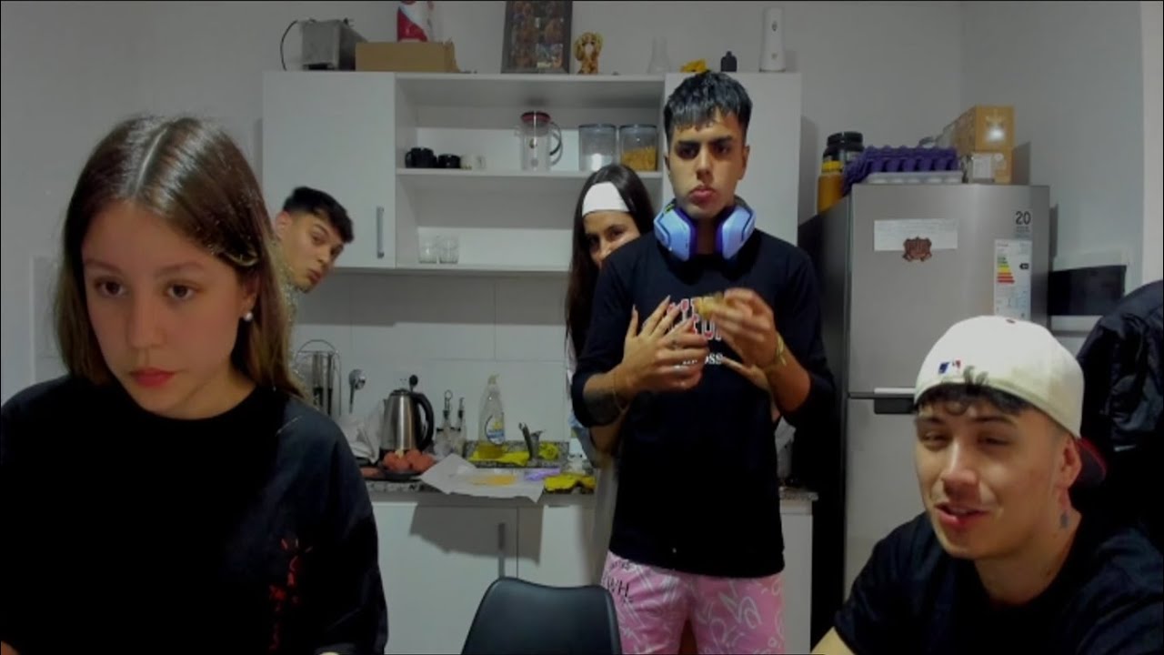 Santy QUERES MI CHORI ? 😂 Twitch-Untwitch-twitchç