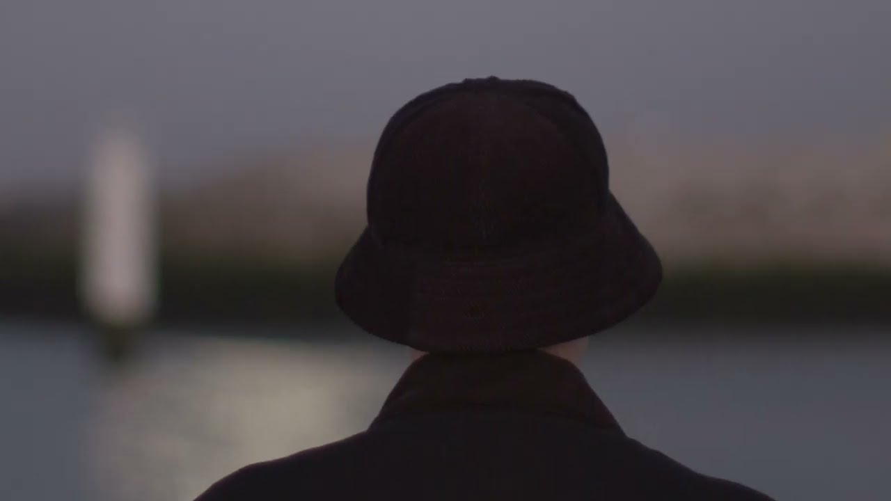 FloFilz - Nacr&eacute; (Visualiser)