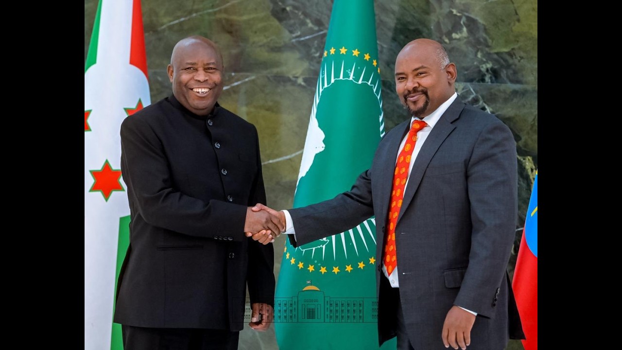 Evariste Ndayishimiye uku niko muri Ethiopie vyifashe mw'aka kanya, abashikiranganji bamwakiriye