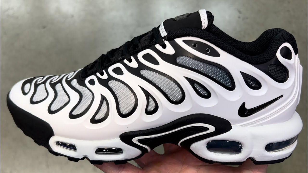 Nike Air Max Plus Drift White Silver Black Shoes