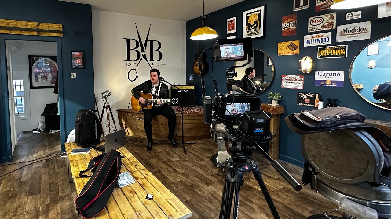 Barneys Barbershop Sessions - Dovv